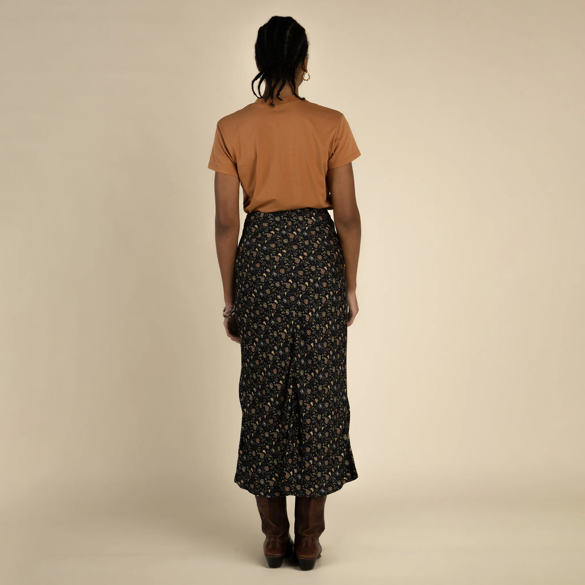 Pearla Slip Skirt - Image 4