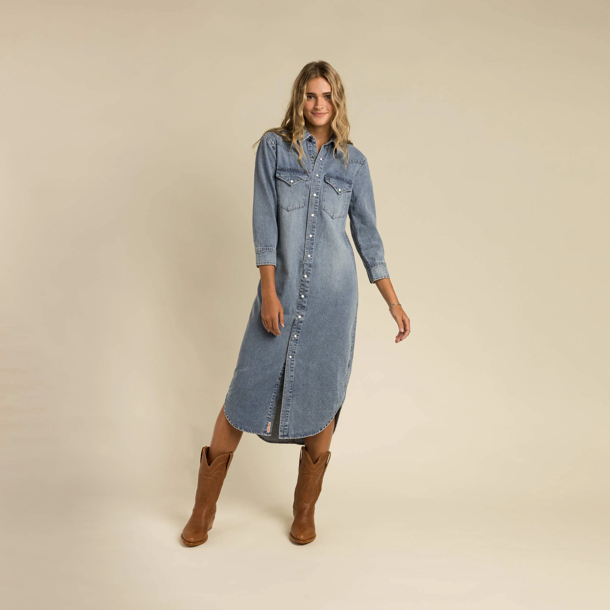 The Annie Pearl Snap Shirtdress - Image 7
