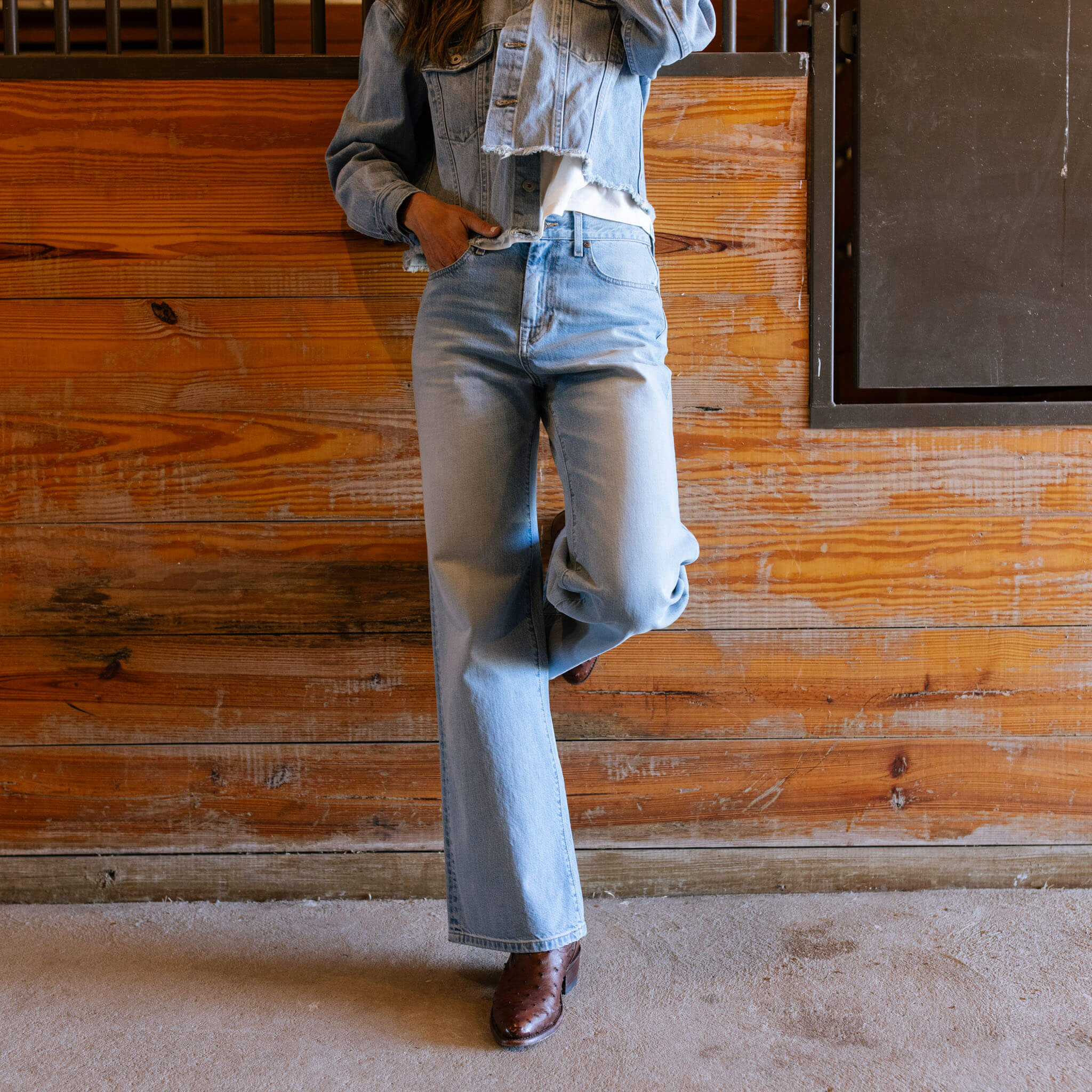 María Wide-Leg Jean - Image 6